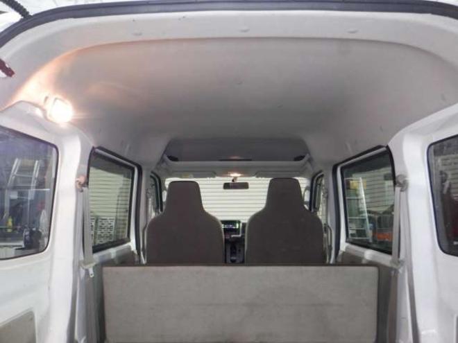 エブリィPC ハイルーフ 4WD　切替4WD　修復歴なし　キーレス　両側スライドドア　ETC　社外CDオーディオ　前席パワーウインドウ　ドアバイザー　オーバーヘッドシェルフ　プライバシーガラス 660