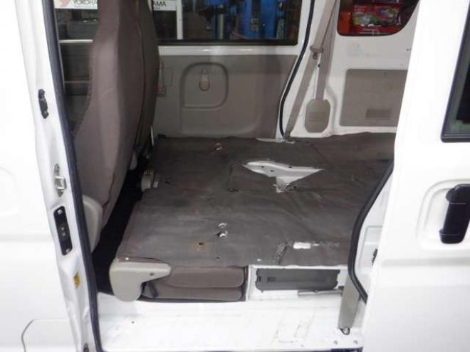 エブリィPC ハイルーフ 4WD　切替4WD　修復歴なし　キーレス　両側スライドドア　ETC　社外CDオーディオ　前席パワーウインドウ　ドアバイザー　オーバーヘッドシェルフ　プライバシーガラス 660