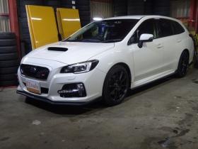レヴォーグ　1.6 GT-S アイサイト 4WD　本州仕入・ナビ・TV・B/T・Bカメラ・前席電動シート・LEDヘッドライト・LEDアクセサリーライナー・パドルシフト・クルコン・アイドリングストップ・衝突軽減・スマートキー・プッシュスタート・ 1600