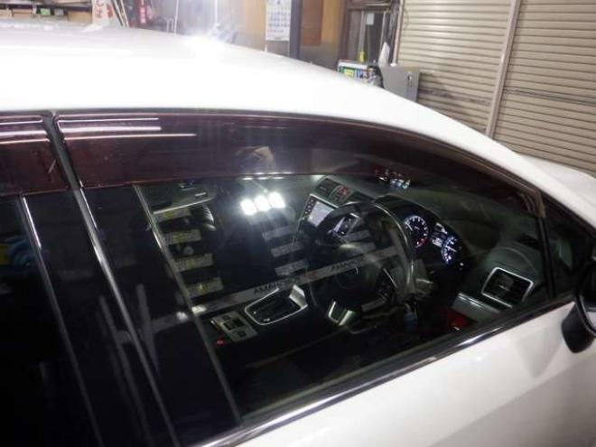 レヴォーグ1.6 GT-S アイサイト 4WD　本州仕入・ナビ・TV・B/T・Bカメラ・前席電動シート・LEDヘッドライト・LEDアクセサリーライナー・パドルシフト・クルコン・アイドリングストップ・衝突軽減・スマートキー・プッシュスタート・ 1600