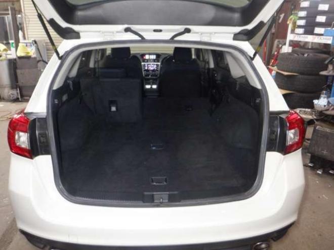 レヴォーグ1.6 GT-S アイサイト 4WD　本州仕入・ナビ・TV・B/T・Bカメラ・前席電動シート・LEDヘッドライト・LEDアクセサリーライナー・パドルシフト・クルコン・アイドリングストップ・衝突軽減・スマートキー・プッシュスタート・ 1600