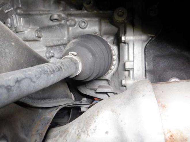 レヴォーグ1.6 GT-S アイサイト 4WD　本州仕入・ナビ・TV・B/T・Bカメラ・前席電動シート・LEDヘッドライト・LEDアクセサリーライナー・パドルシフト・クルコン・アイドリングストップ・衝突軽減・スマートキー・プッシュスタート・ 1600