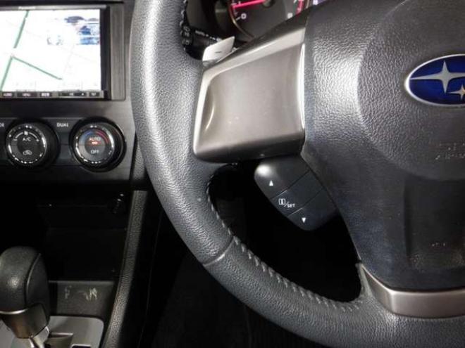 インプレッサスポーツ 2.0 i アイサイト 4WD　本州仕入　4WD　ナビ　フルセグTV  クルコン　バックカメラ　ETC　アイドリングストップ　衝突軽減ブレーキ　HID　フォグランプ　スマートキー　プッシュスタート 2000