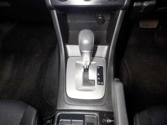 インプレッサスポーツ 2.0 i アイサイト 4WD　本州仕入　4WD　ナビ　フルセグTV  クルコン　バックカメラ　ETC　アイドリングストップ　衝突軽減ブレーキ　HID　フォグランプ　スマートキー　プッシュスタート 2000