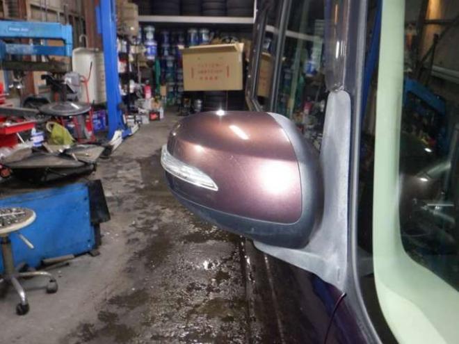 タントカスタム RS SA 4WD　本州仕入・ナビ・TV・Bカメラ・B/T・LEDヘッドライト・ターボ・両側電動・スマートキー・プッシュスタート・アイドリングストップ・ETC・ステアリングスイッチ・衝突軽減・ 660