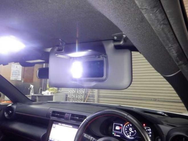 86GR86　2.4 RZ　ナビ・TV・B/T・Bカメラ・HKS車高調・SARDマフラー・LEDヘッドライト・ハーフレザー・シートヒーター・衝突軽減・ブラインドスポット・クルコン・レーンキープ・オートマチックハイビーム・クリアランスソナー 2WD 2400