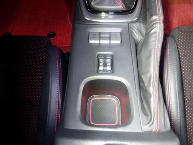 86GR86　2.4 RZ　ナビ・TV・B/T・Bカメラ・HKS車高調・SARDマフラー・LEDヘッドライト・ハーフレザー・シートヒーター・衝突軽減・ブラインドスポット・クルコン・レーンキープ・オートマチックハイビーム・クリアランスソナー 2WD 2400