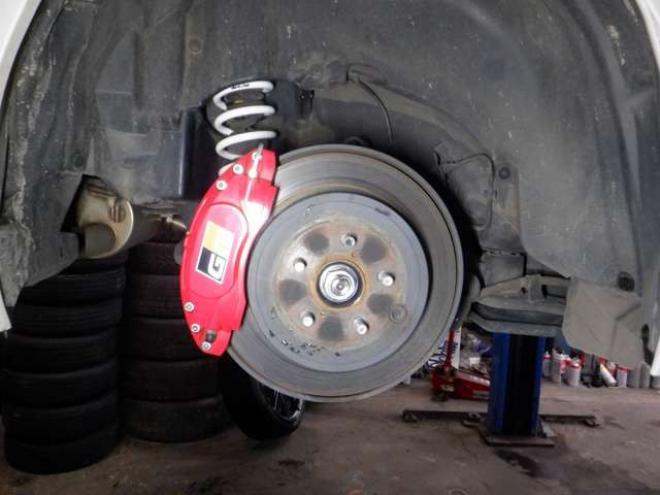 86GR86　2.4 RZ　ナビ・TV・B/T・Bカメラ・HKS車高調・SARDマフラー・LEDヘッドライト・ハーフレザー・シートヒーター・衝突軽減・ブラインドスポット・クルコン・レーンキープ・オートマチックハイビーム・クリアランスソナー 2WD 2400