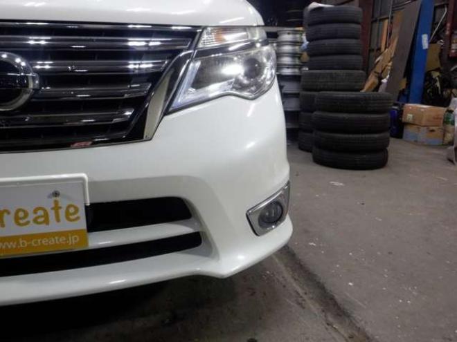 セレナ2.0 ハイウェイスター 4WD　本州仕入・後期型・ナビ・TV・B/T・Bカメラ・両側電動・インテリキー・プッシュスタート・アイドリングストップ・LEDヘッドライト・クルコン・ETC・ 2000