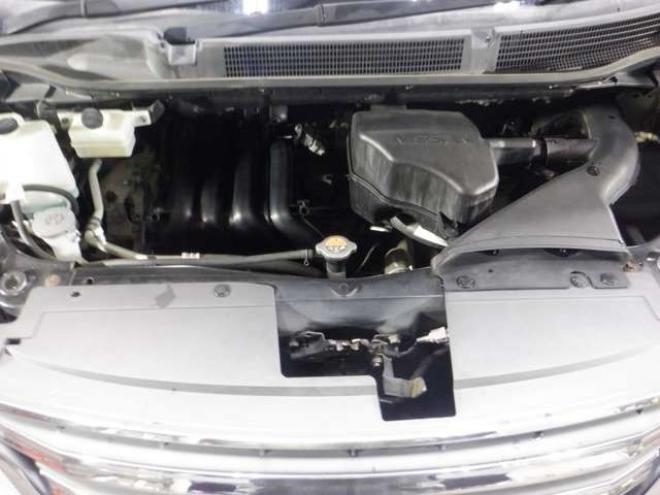 セレナ2.0 ハイウェイスター 4WD　本州仕入・後期型・ナビ・TV・B/T・Bカメラ・両側電動・インテリキー・プッシュスタート・アイドリングストップ・LEDヘッドライト・クルコン・ETC・ 2000