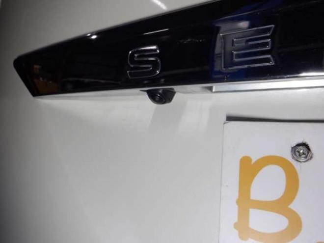 セレナ2.0 ハイウェイスター 4WD　本州仕入・後期型・ナビ・TV・B/T・Bカメラ・両側電動・インテリキー・プッシュスタート・アイドリングストップ・LEDヘッドライト・クルコン・ETC・ 2000