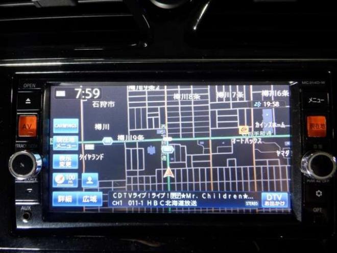 セレナ2.0 ハイウェイスター 4WD　本州仕入・後期型・ナビ・TV・B/T・Bカメラ・両側電動・インテリキー・プッシュスタート・アイドリングストップ・LEDヘッドライト・クルコン・ETC・ 2000