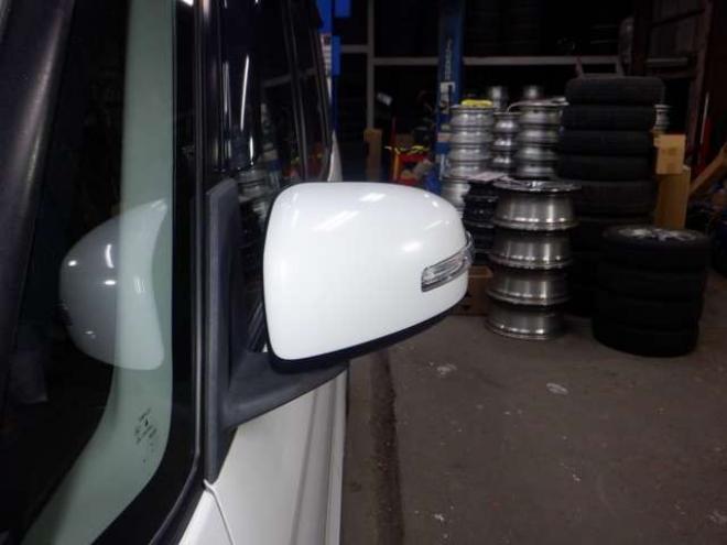 eKスペースカスタム T 4WD　ナビ・TV・Bカメラ・B/T・両側電動・ターボ・スマートキー・プッシュスタート・純正エンスタ・HID・ベンチシート・フォグランプ・リア席サンシェード・シートヒーター・寒冷地仕様 660