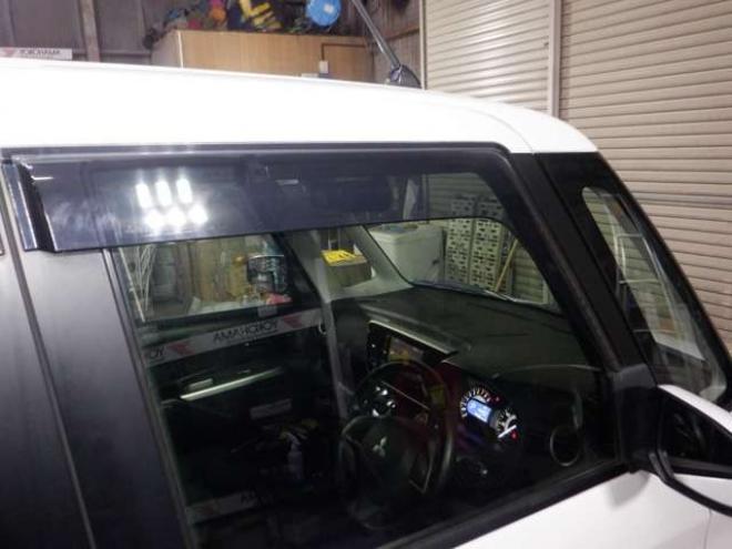 eKスペースカスタム T 4WD　ナビ・TV・Bカメラ・B/T・両側電動・ターボ・スマートキー・プッシュスタート・純正エンスタ・HID・ベンチシート・フォグランプ・リア席サンシェード・シートヒーター・寒冷地仕様 660