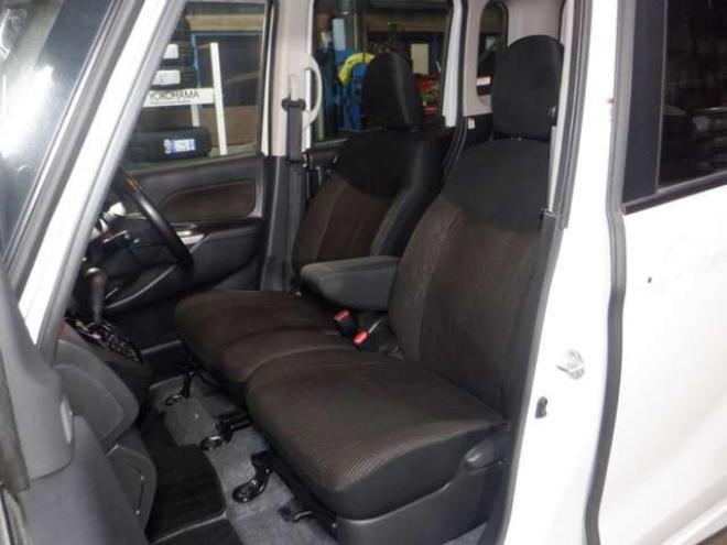 eKスペースカスタム T 4WD　ナビ・TV・Bカメラ・B/T・両側電動・ターボ・スマートキー・プッシュスタート・純正エンスタ・HID・ベンチシート・フォグランプ・リア席サンシェード・シートヒーター・寒冷地仕様 660