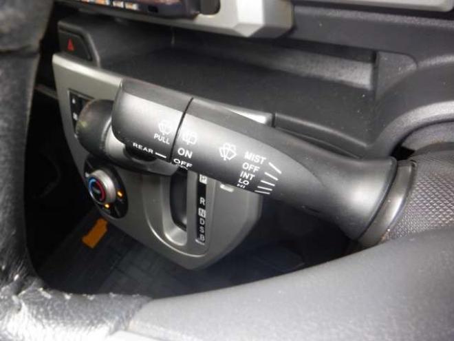 ウェイクG SA 4WD　本州仕入　ナビ　TV　バックカメラ　LEDヘッドライト　両側電動　シートヒーター　スマアシ　ターボ　スマートキー　プッシュスタート　オートライト　ベンチシート　アイドリングストップ　フォグランプ 660