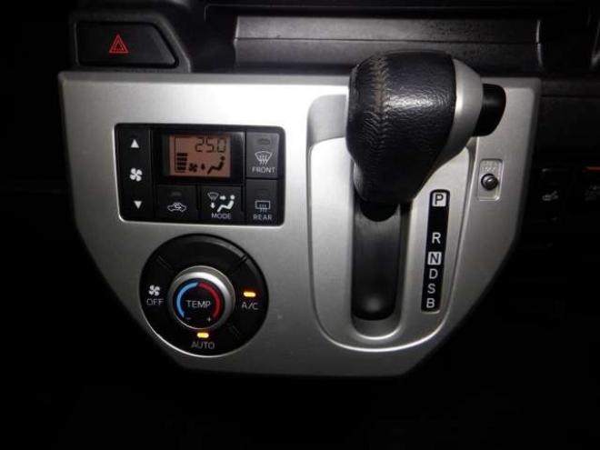 ウェイクG SA 4WD　本州仕入　ナビ　TV　バックカメラ　LEDヘッドライト　両側電動　シートヒーター　スマアシ　ターボ　スマートキー　プッシュスタート　オートライト　ベンチシート　アイドリングストップ　フォグランプ 660