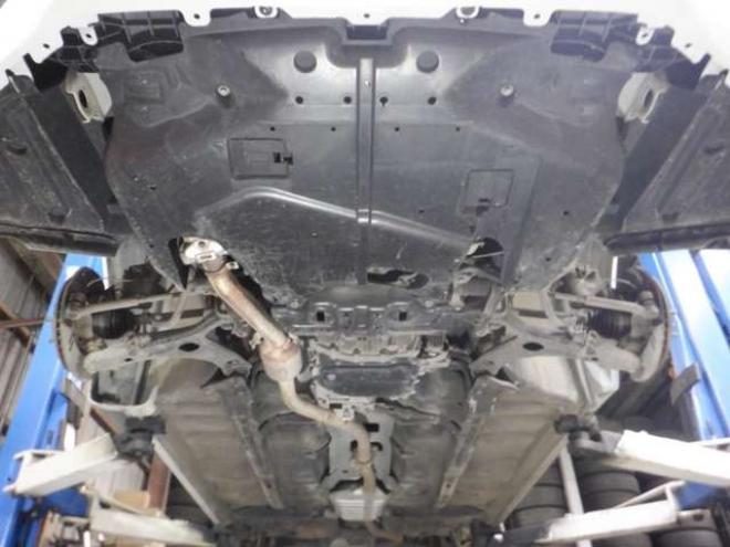 インプレッサスポーツ 1.6 i-L 4WD　ナビ・TV・B/T・Bカメラ・アイドリングストップ・スマートキー・プッシュスタート・HID・ヘッドライトウォッシャー・ETC・フォグランプ・オートエアコン・ドアバイザー・DVD再生 1600