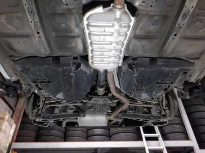 インプレッサスポーツ 1.6 i-L 4WD　ナビ・TV・B/T・Bカメラ・アイドリングストップ・スマートキー・プッシュスタート・HID・ヘッドライトウォッシャー・ETC・フォグランプ・オートエアコン・ドアバイザー・DVD再生 1600