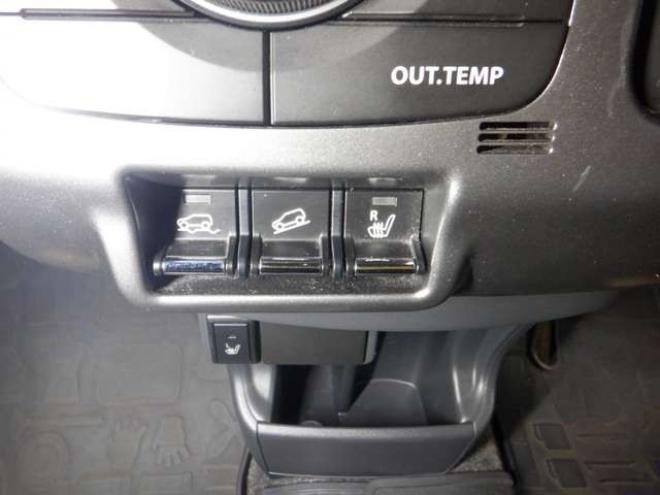 ハスラーJスタイル 4WD　ナビ・TV・Bカメラ・B/T・レーダーブレーキ・オープンカントリーR/Tタイヤ・シートヒーター・スマートキー・プッシュスタート・社外エンスタ・LEDフォグランプ・Aストップ・ツートンカラー・HID・オートライト 660