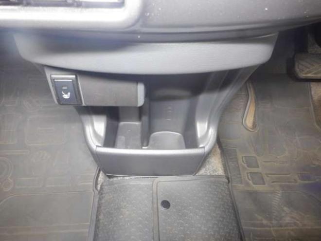 ハスラーJスタイル 4WD　ナビ・TV・Bカメラ・B/T・レーダーブレーキ・オープンカントリーR/Tタイヤ・シートヒーター・スマートキー・プッシュスタート・社外エンスタ・LEDフォグランプ・Aストップ・ツートンカラー・HID・オートライト 660