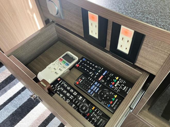 コースター中古　ボーダーバンクス　ナッツRVハイパーエボリューションTYPE・T