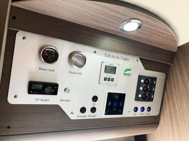 コースター中古　ボーダーバンクス　ナッツRVハイパーエボリューションTYPE・T