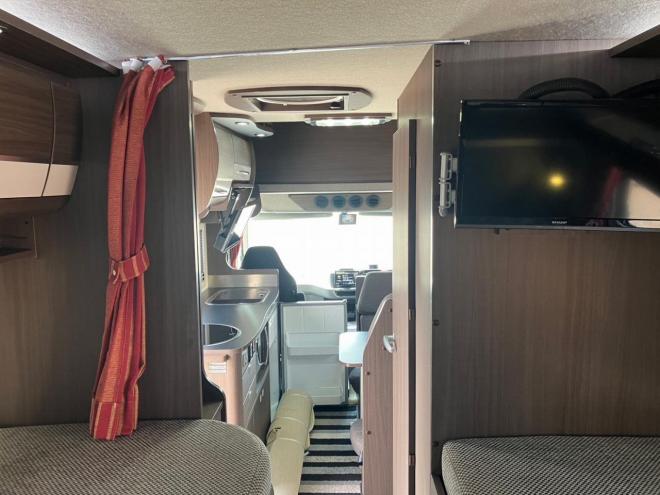 コースター中古　ボーダーバンクス　ナッツRVハイパーエボリューションTYPE・T