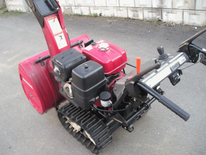 除雪機ホンダ　１１馬力除雪機　ＨＳＳ－1170 　オーガ上下ハンド式　電動シューター上下左右　点検済み　即使用可