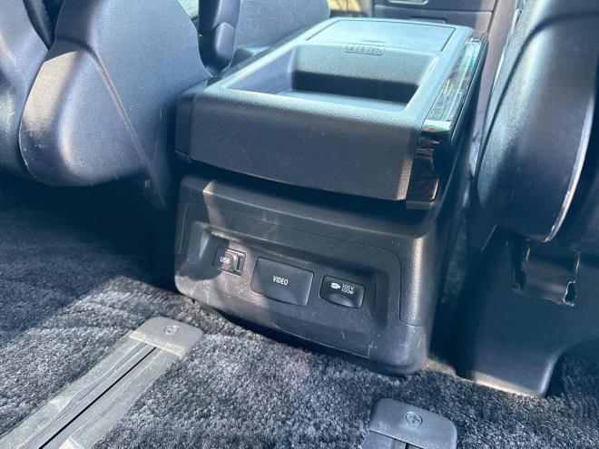 ヴェルファイア3.5Z Gエディション 4WD　ローンが不安な方＜優遇ローン＞　本州仕入　モデリスタエアロ　寒冷地仕様 　純正ナビTV　 4WD 3500 5Dr