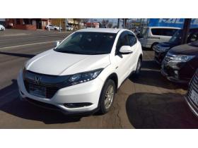 ヴェゼル　ハイブリッドＸ 4WD 4WD 1500 5Dr