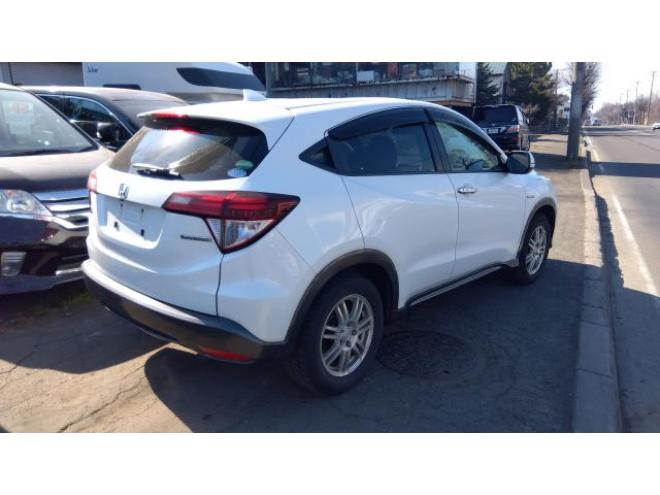 ヴェゼルハイブリッドＸ 4WD 4WD 1500 5Dr