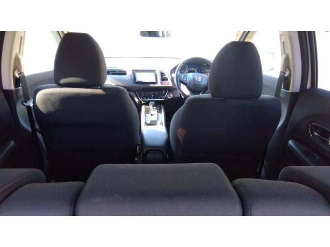 ヴェゼルハイブリッドＸ 4WD 4WD 1500 5Dr