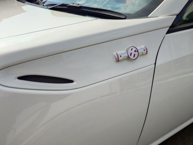 86GT　ワンオーナー　社外ケンウッドナビ・TV・バックカメラ・Bluetooth　ETC　 オートライト機能　パドルシフト　マニュアルモード付きAT　プッシュスタート　スマートキー　VSC　カタログ燃費JC08モード11.8㎞/L　社外17インチホイール＆夏タイヤ　純正17インチホイール＆冬タイヤ　 2000　2Dr