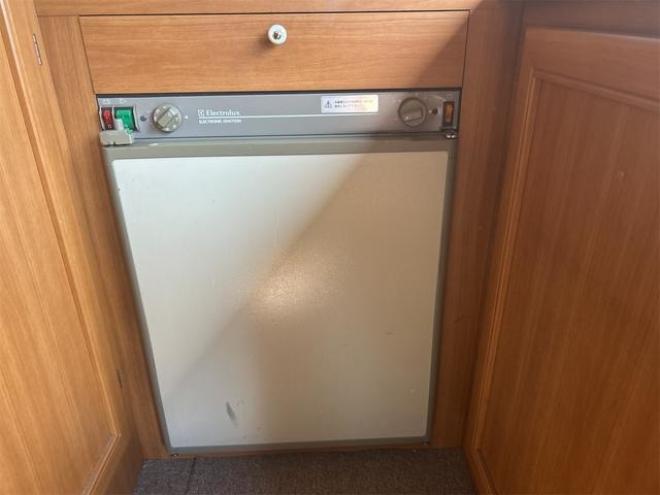 カムロードキャンピング　 2WD 3000