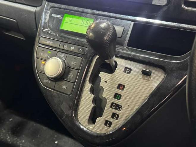 ウィッシュ1.8 Xエアロスポーツパッケージ 4WD　ナビ　TV　Bカメラ　Bluetooth　Egスターター 1800