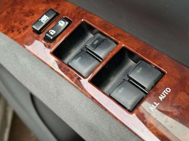 エスティマ2.4 アエラス Gエディション 4WD　ナビ　TV　Bluetooth　両側Pスライド 2400