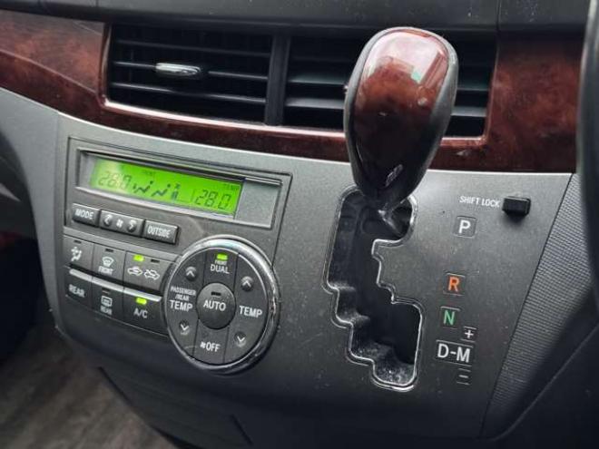 エスティマ2.4 アエラス Gエディション 4WD　ナビ　TV　Bluetooth　両側Pスライド 2400