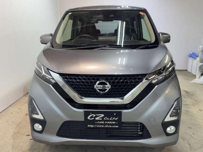 デイズハイウェイスターGターボ 4WD　ナビ　TV　Bluetooth　全方位カメラ　シートヒーター 660