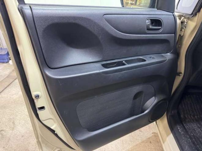 N-BOXG Lパッケージ 4WD　プッシュスタート　TV　Bカメラ　Pスライド 660