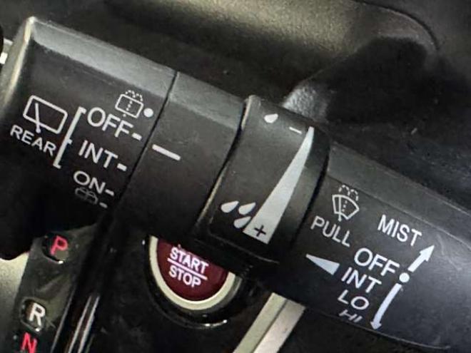 N-BOXG Lパッケージ 4WD　プッシュスタート　TV　Bカメラ　Pスライド 660