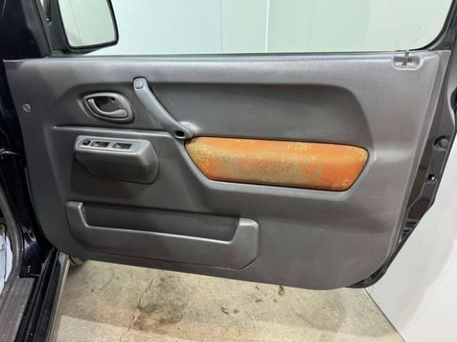 ジムニーKANSAI 4WD　夏冬タイヤ　下廻り防錆塗装済 660