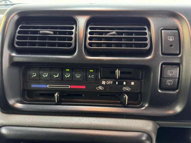 ジムニーKANSAI 4WD　夏冬タイヤ　下廻り防錆塗装済 660