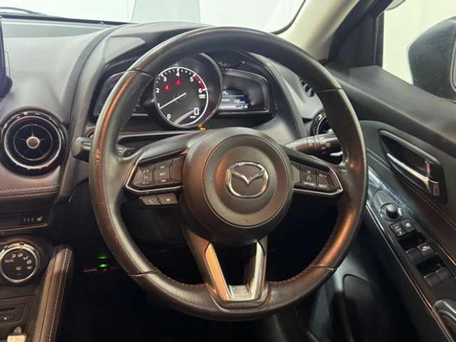 デミオ1.5 XD ツーリング ディーゼルターボ 4WD　ナビ　TV　Bluetooth　夏冬タイヤ 1500