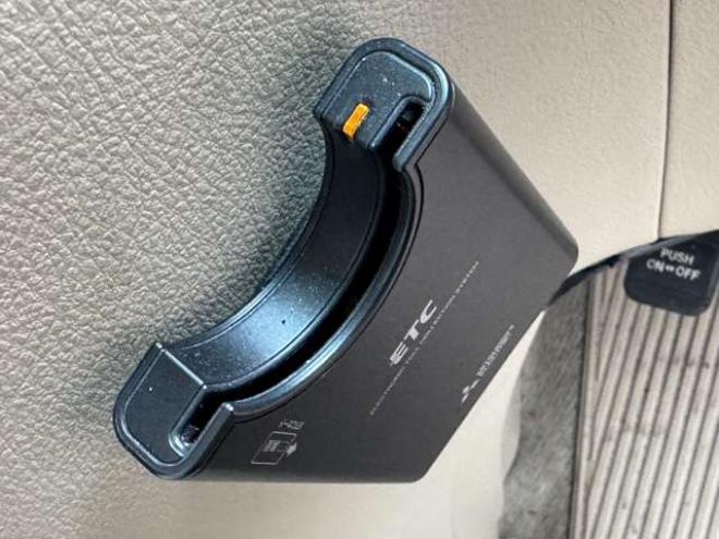 ヴェルファイア2.4 X 4WD　夏冬タイヤ　ナビ　TV　Bカメラ　Bluetooth　Pスライド　Egスターター 2400