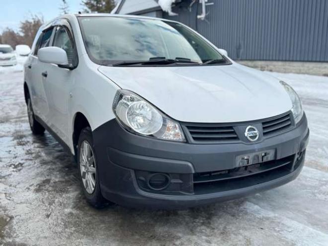 AD1.6 VE 4WD　夏冬タイヤ 1600