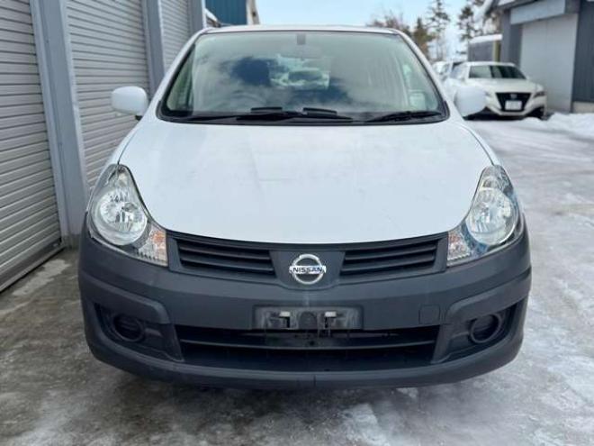 AD1.6 VE 4WD　夏冬タイヤ 1600