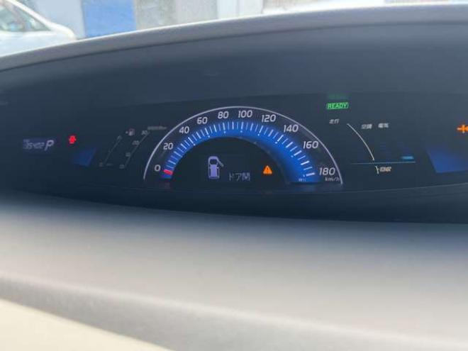 エスティマハイブリッド2.4 X 4WD　ナビ　TV　Bカメラ　フリップダウン 2400