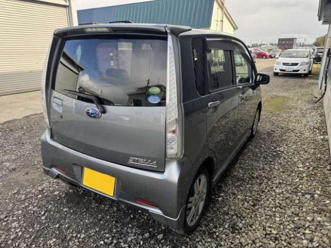 ステラカスタムRS 4WD　ナビ　TV　Bluetooth　HID 660