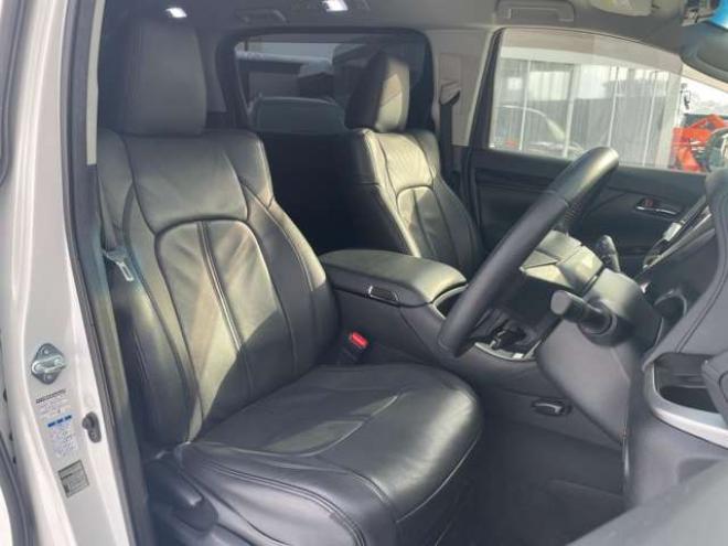 アルファードハイブリッド 2.5 S E-Four 4WD　 2500